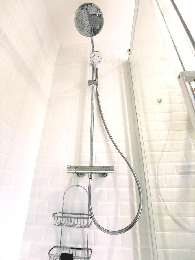 Premier Chapitre - Design Et Charme De L'ancien En Cœur De Appartement *