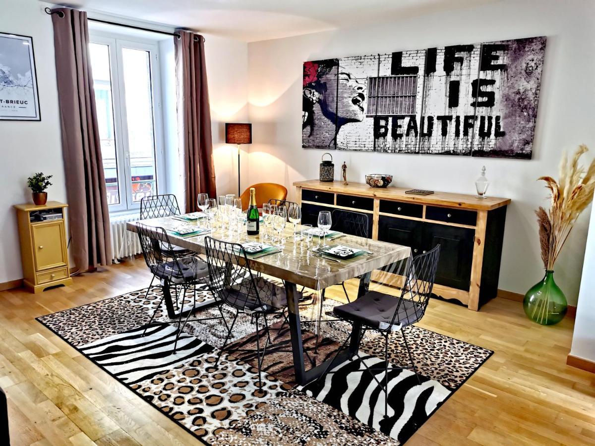 Premier Chapitre - Design Et Charme De L'ancien En Coeur De Apartment Saint-Brieuc