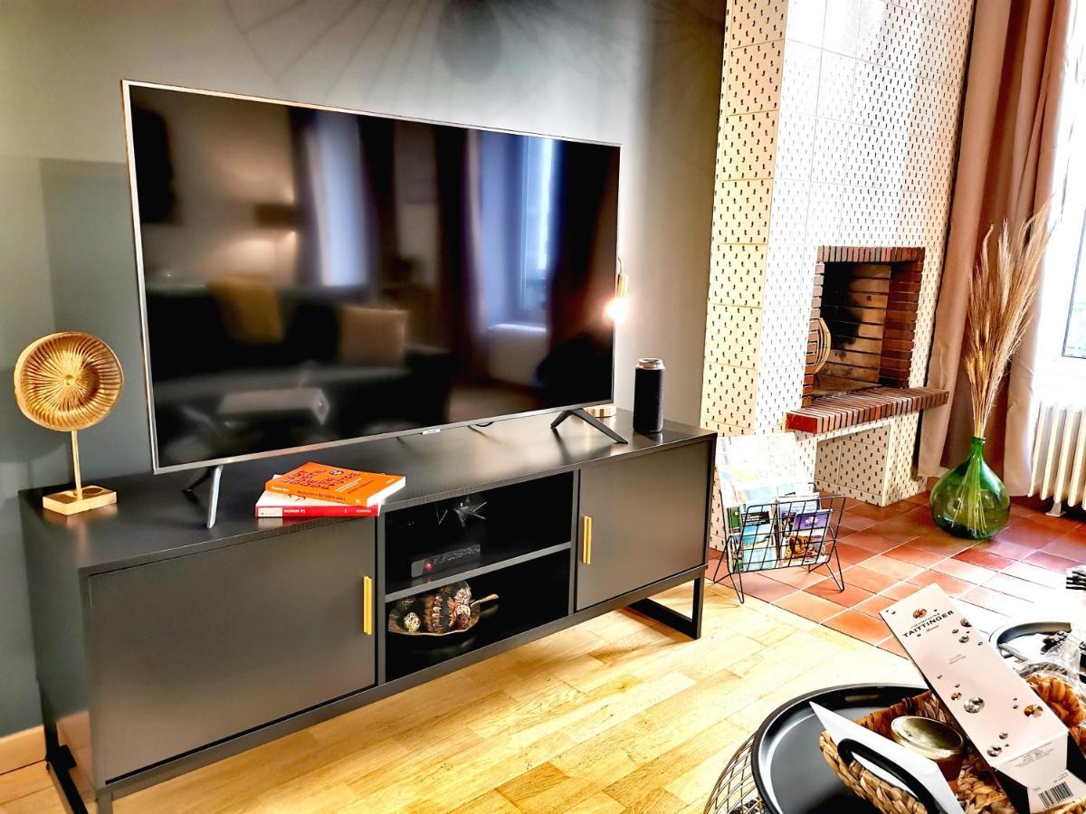 Appartement Premier Chapitre - Design Et Charme De L'ancien En Cœur De Saint-Brieuc